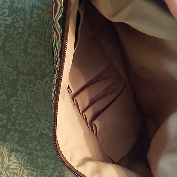 Baggallini large crossbody - Picture 5 of 9